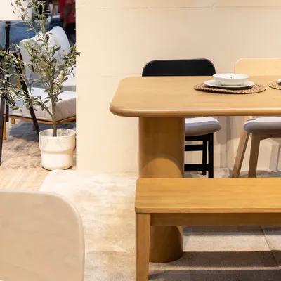 โต๊ะอาหาร Fika